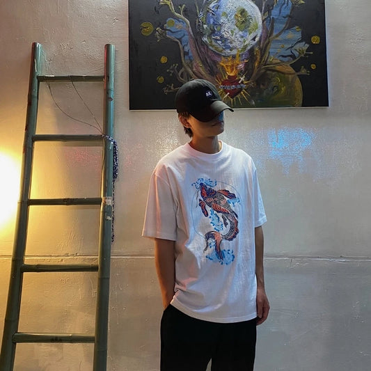 【12:12am】Koi Tee