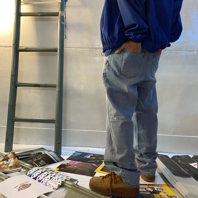 【12:12am】Wide jeans light blue