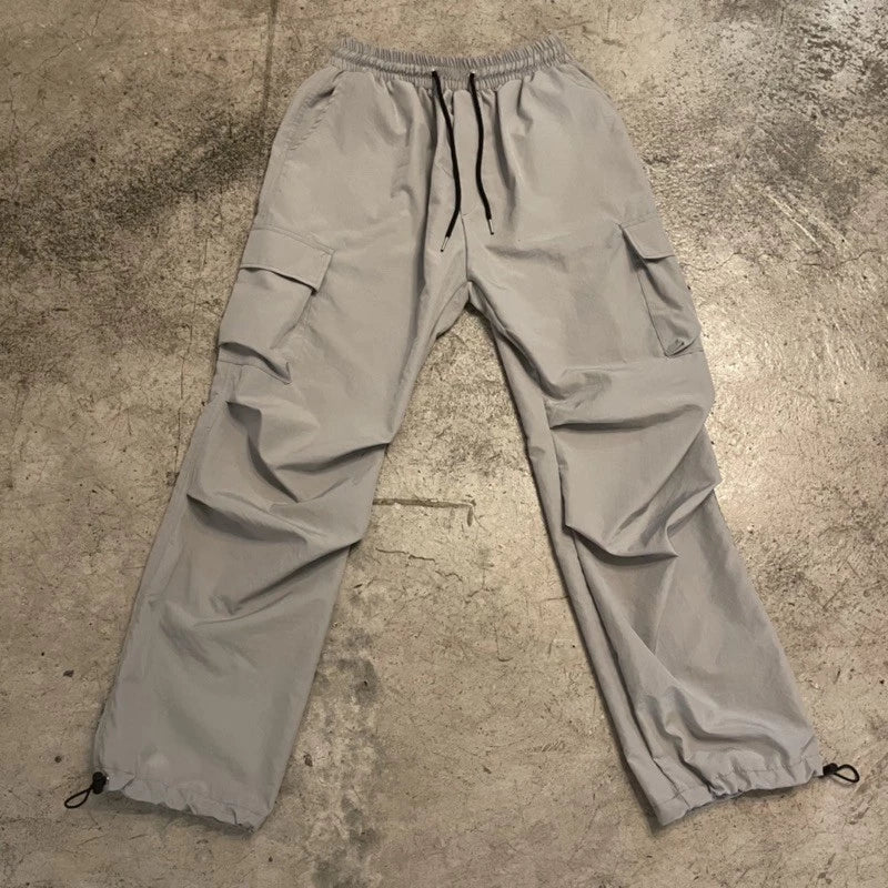 【12:12am】Side wrinkled trousers