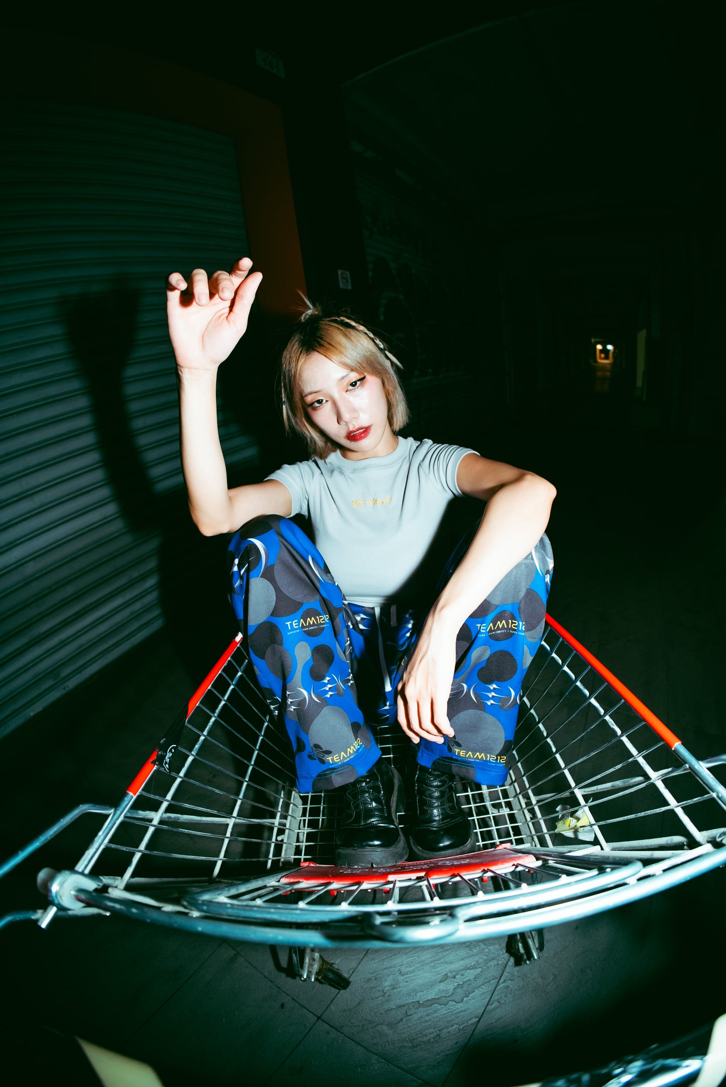 12⋮12am  Elastic Slim-Fit Cropped Tee 彈性修身短版TEE