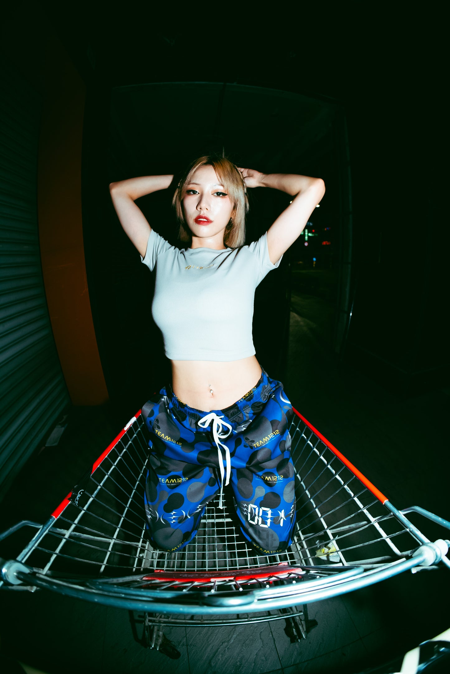 12⋮12am  Elastic Slim-Fit Cropped Tee 彈性修身短版TEE