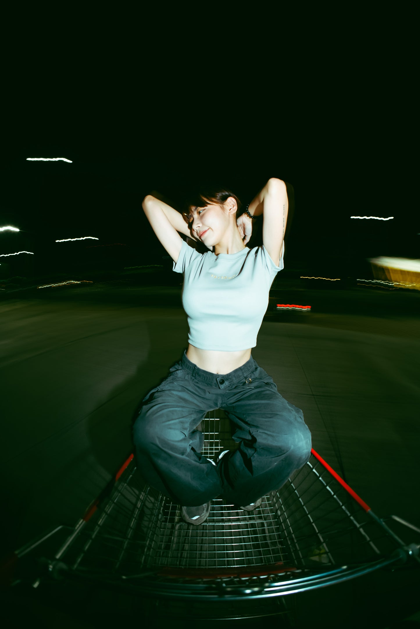 12⋮12am  Elastic Slim-Fit Cropped Tee 彈性修身短版TEE