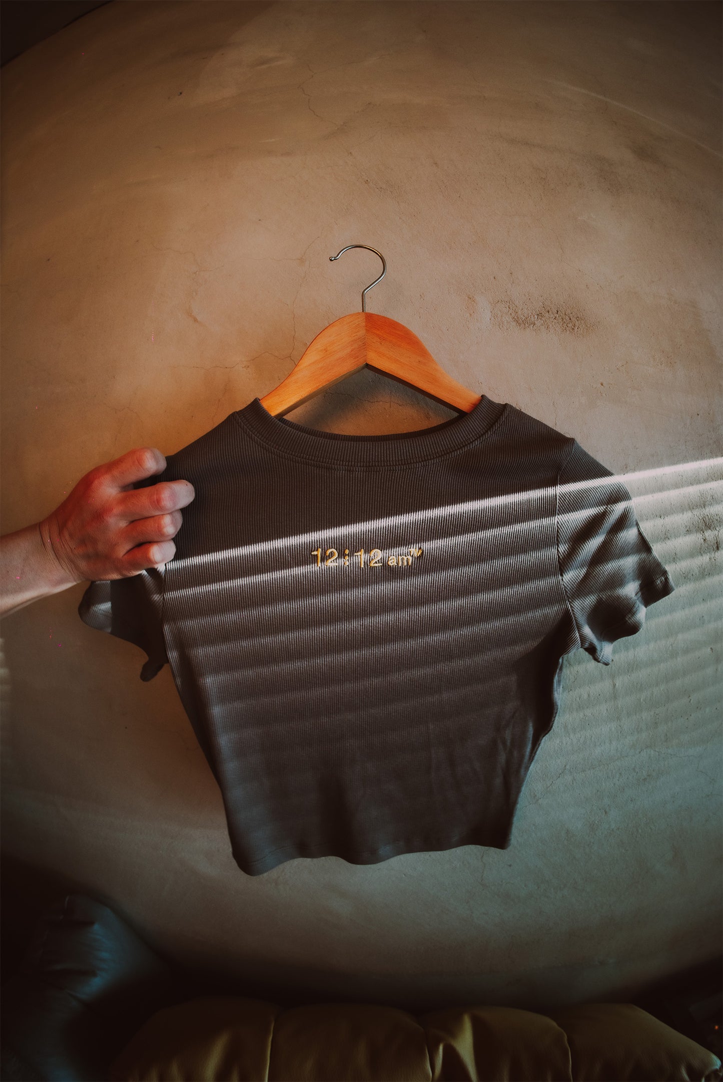12⋮12am  Elastic Slim-Fit Cropped Tee 彈性修身短版TEE