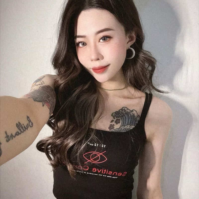 敏感內容小可愛細肩背心 Sensitive Content Camisole