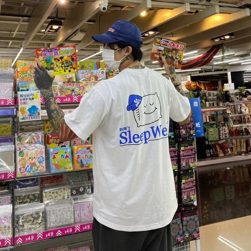 【12:12 صباحًا】X【طفل ذكي جدًا】 تي شيرت "لا تنام جيدًا"