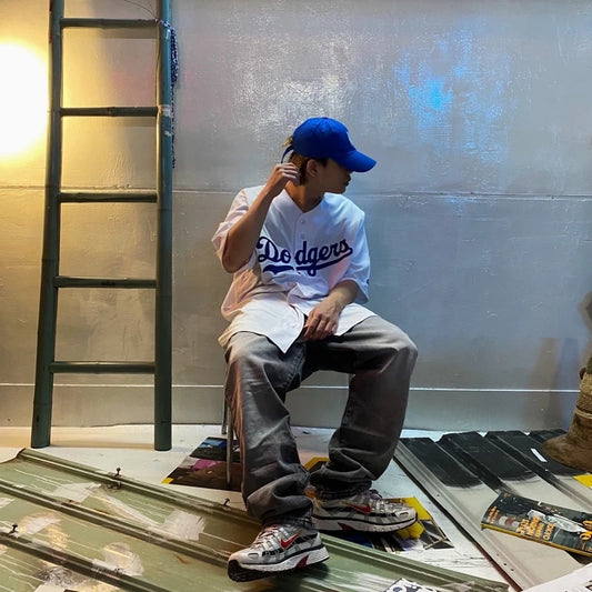 【12:12am】Plain Gradient Jeans