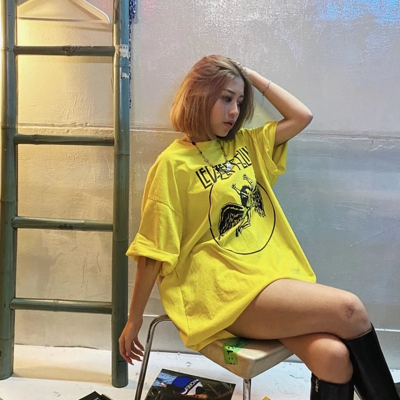 【12:12 صباحًا】تي شيرت ملاك