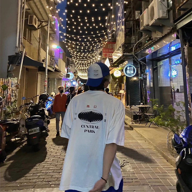 【١٢:١٢ صباحًا】تيشيرت بشعار سنترال بارك ٢٠٢٣