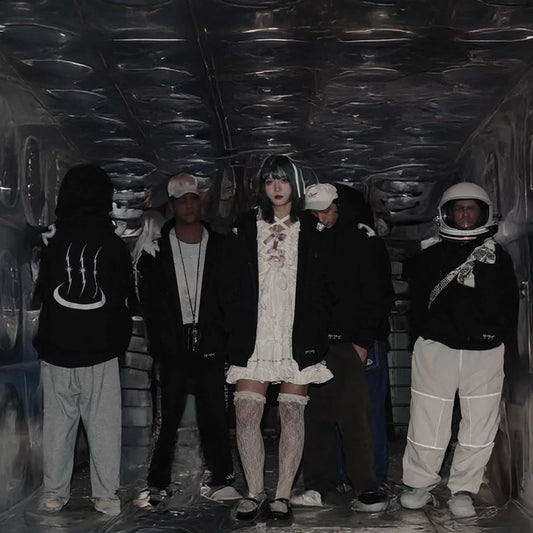 【12:12am】Cosmos hot spring hooded jacket